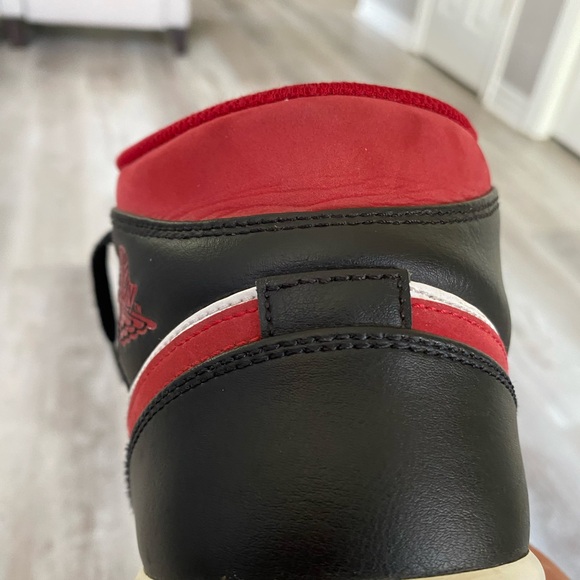 Jordan 1 - Picture 5 of 5
